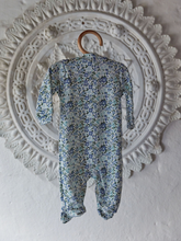 Load image into Gallery viewer, Sleepydoe - blue floral romper
