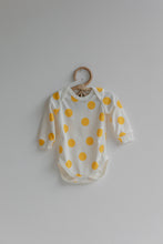 Load image into Gallery viewer, Sleepydoe yellow spot baby body
